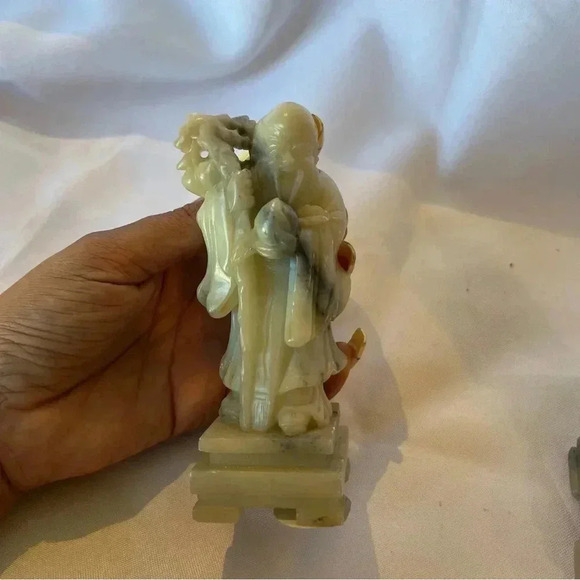 Vintage 1920s/30s Chinese Carved Soapstone Figurines - Picture 3 of 5